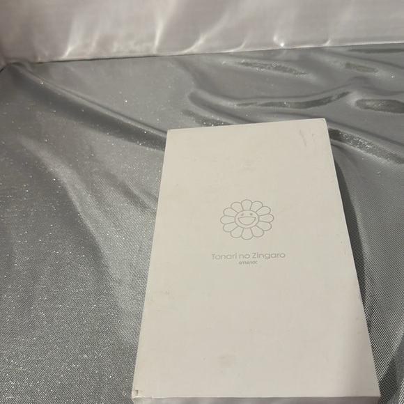 Takashi Murakami phone case ©TM/KK Flower Hard Case /
Metalic 11 Pro Max - Picture 5 of 7